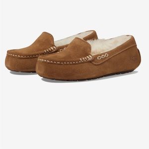 NWT UGG Ansley slippers